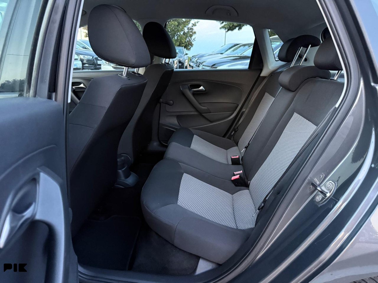 Volkswagen Polo 6R 1.2 TDI 75 KS 2011