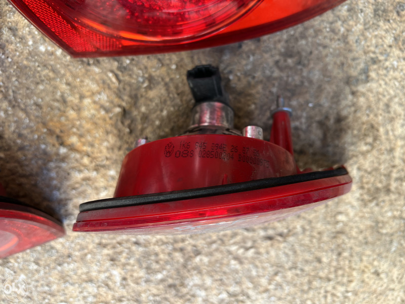 Stopke male gepek vw golf 5 vise komada