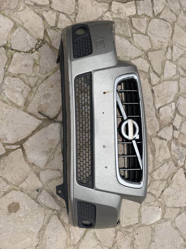 Prednji branik volvo v70 2010 pranje farova