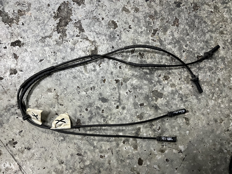 Zadnji senzori abs bmw x5