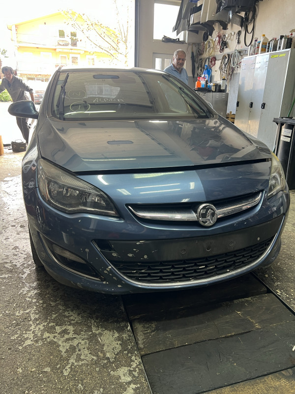 Astra j 2013 dijelovi 2.0 cdti elite full koza djelovi