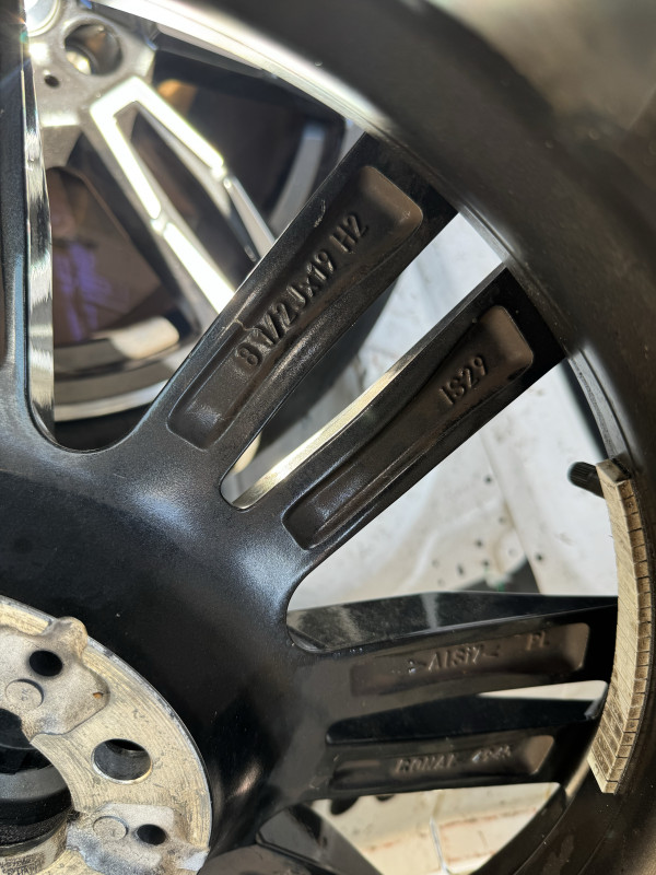 Felge i gume bmw 5 g60 g61 i5 g11 g12 19ke 5x112 m paket
