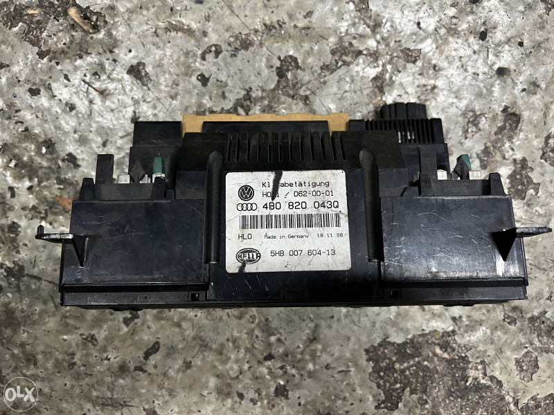 Display klime i ostali prekidaci audi a6 2000