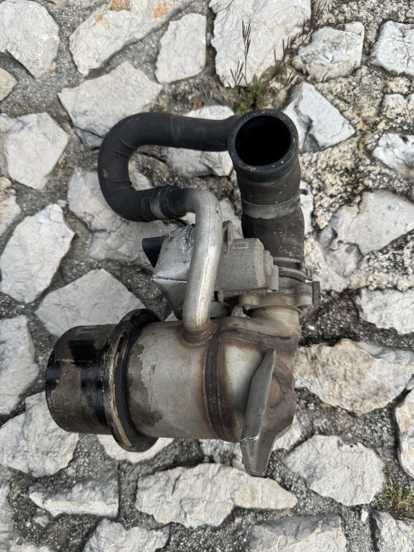 Egr hladnjak egr ventil golf 7 2.0 tdi gtd 04l 131 512