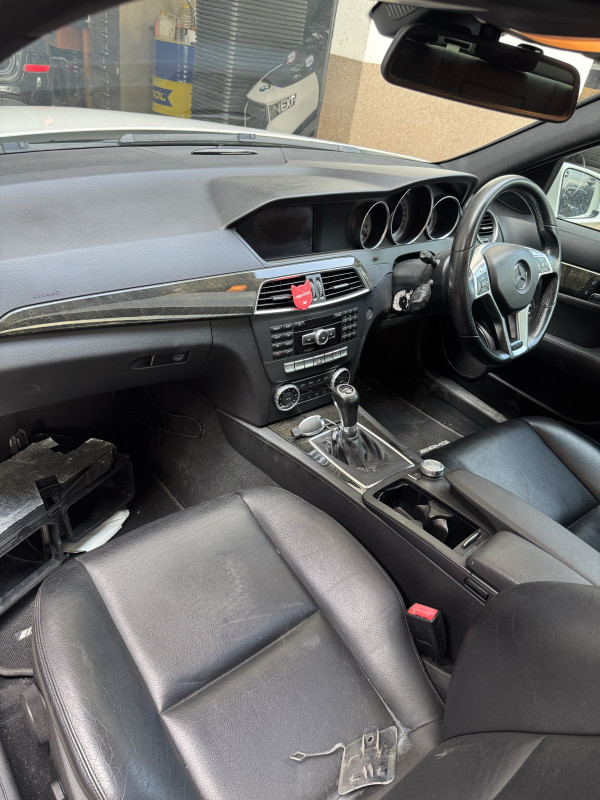 Mercedes w204 dijelovi facelift amg 2,2d om651 djelovi