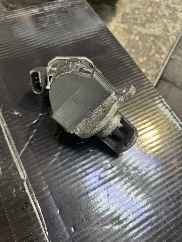 Egr ventil mercedes w204 om646 a646140 60