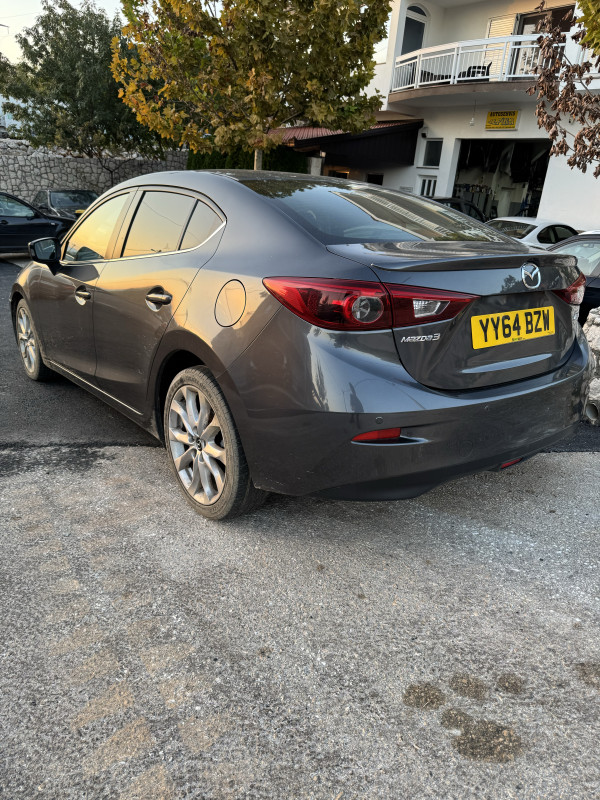 Mazda 3 2,2 2015 dijelovi 2.2 skyactiv extra stanje