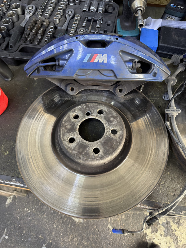 Klijesta diskovi bmw g11 750d g20 g30 5x112 m paket