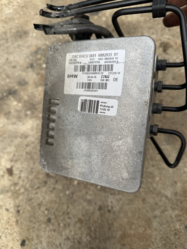 Abs pumpa modul bmw 7 g11 g12 6882933 6882935