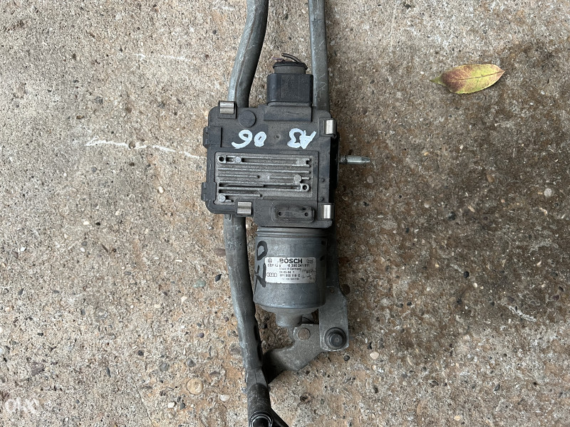 Prednje poluge brisaca motor brisaca audi a3 2006