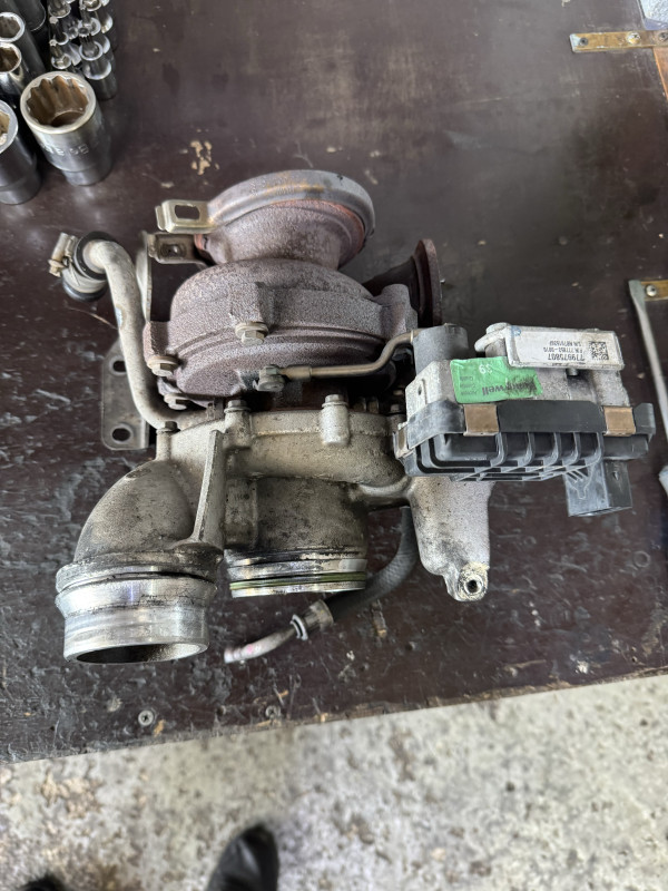 Turbina f10 n57 525d 530d 7799759 gtb2260v