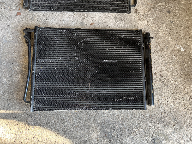 Hladnjak klime bmw x5 e53 2003 vise komada