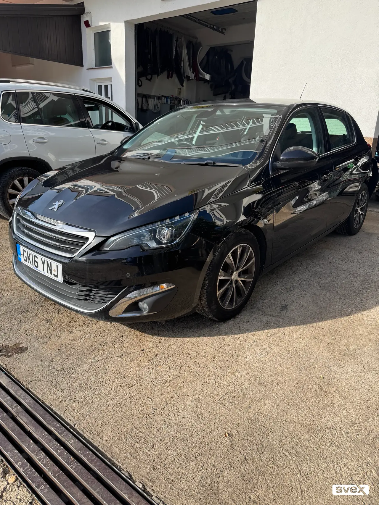 Peugeot 308 dijelovi 1.6 hdi 2016 za dijelove