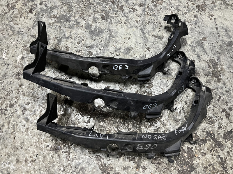 Nosaci farova bmw e90 lijevi desni vise komada