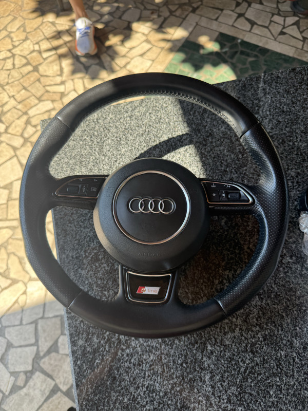 Volan audi a4 a5 a6 sline s line 4g b8.5 sa airbagom