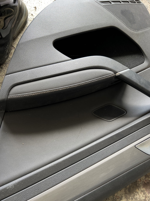 Tapacirung tapacirunzi vw golf 7 karavan kao novo 2015