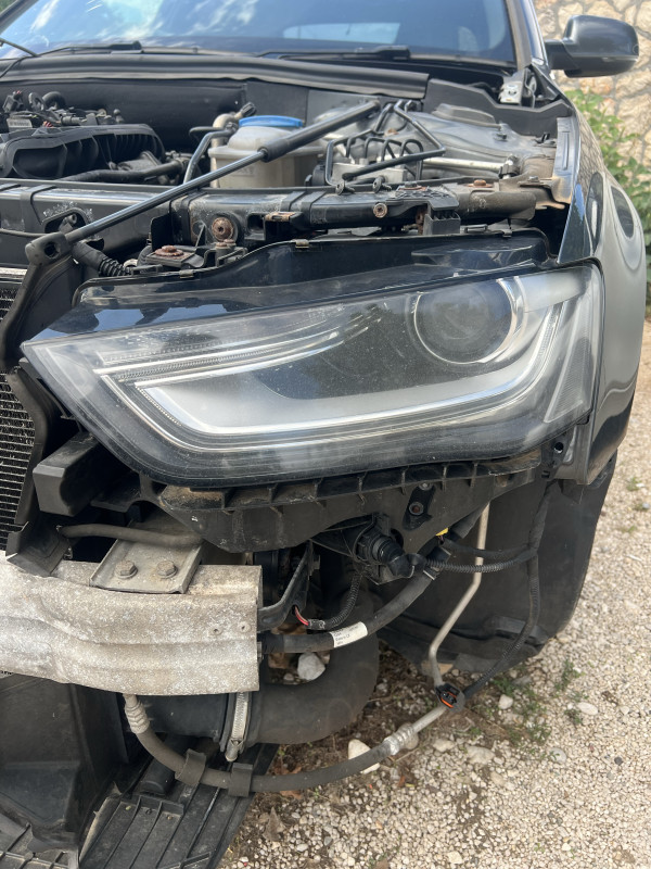 Lijevi far audi a4 b8 b8.5 facelift bixenon led xenon 8k0941005 A