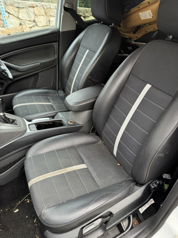 Ford kuga 2011 dijelovi 2.5 turbo benzin i5 petak automatik