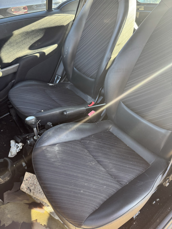 Sjedista smart 451 polu koza 2012