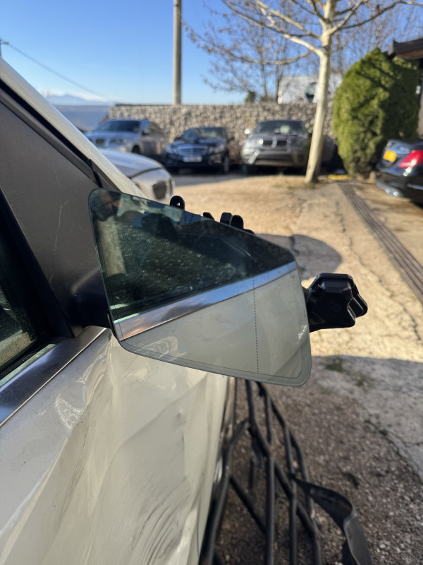 Staklo retrovizora mercedes b klasa w246 desno