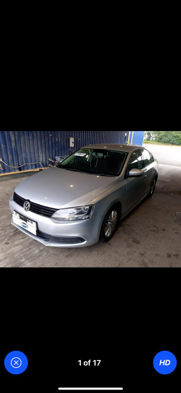 Vw Jetta 2014 prednji kraj far hauba blatobran branik dzeta