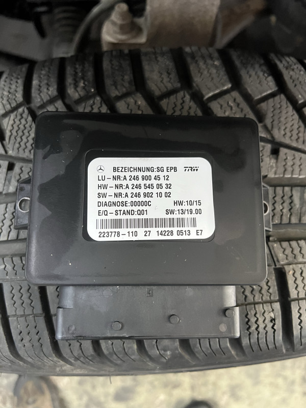 Modul rucne kocnice mercedes ml w166 2014 a2469004512