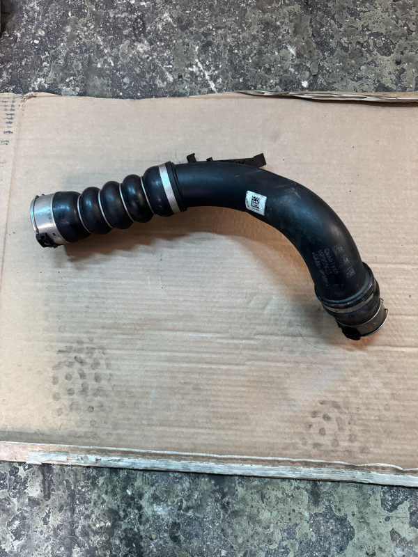 Crijevo interkulera usis mini cooper bmw x1 f48 f56 18i benzin
