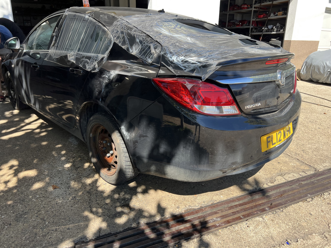 Dijelovi opel insignia 2.0 cdti 2013 extra stanje komplet