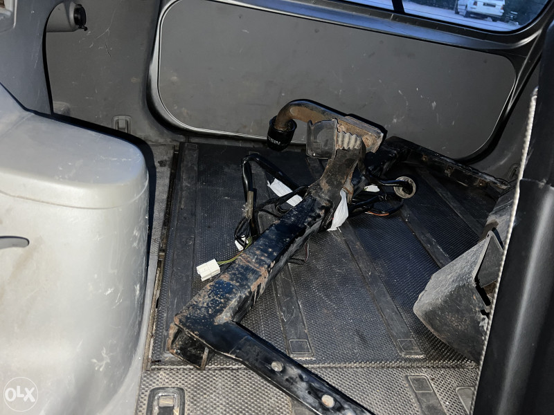 Dijelovi nissan x-trail x trail 2.5 benzin automatik