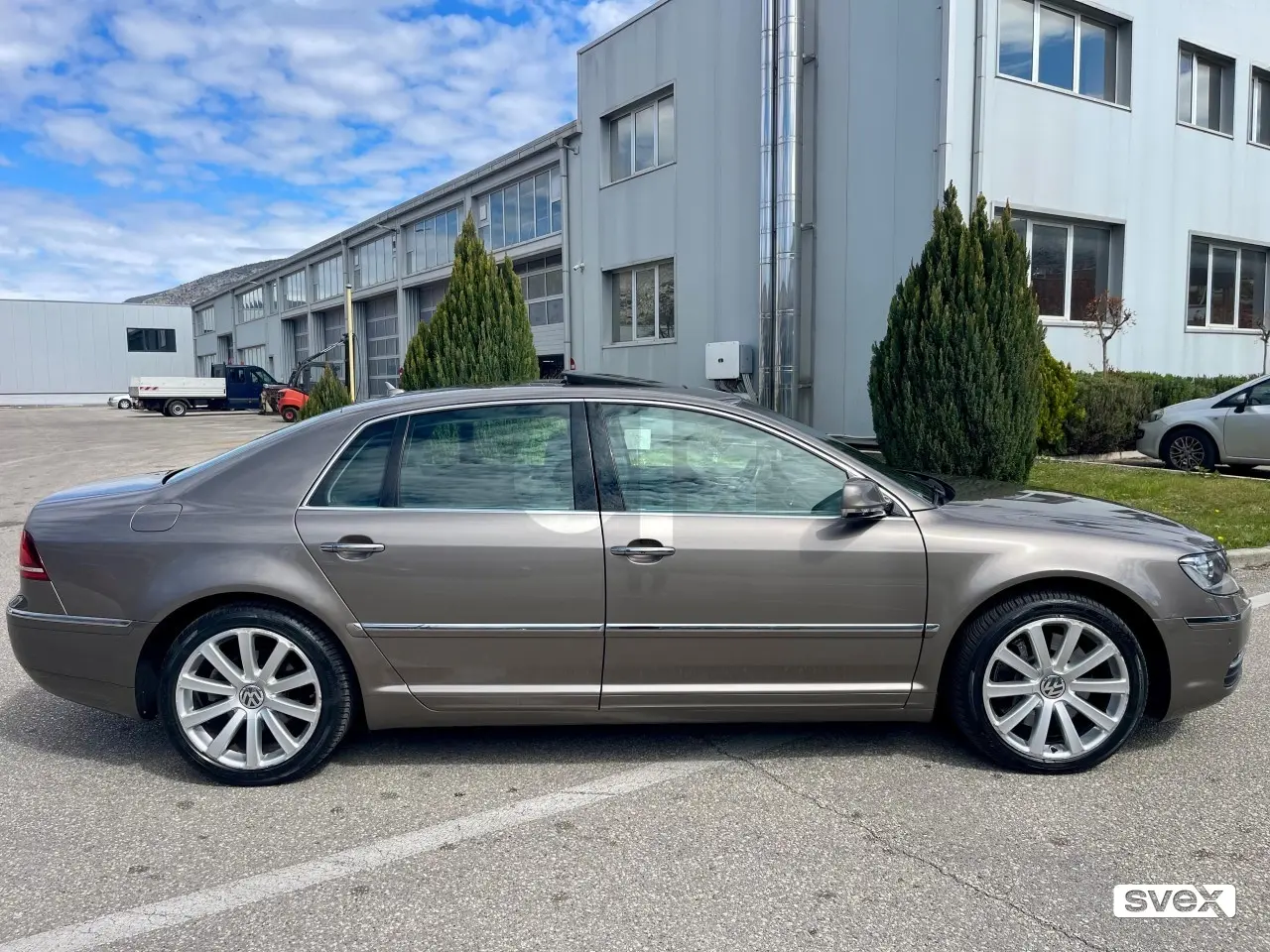 VOLKSWAGEN PHAETON 2013 3.0 TDI EXCLUSIVE FULL OPREMA