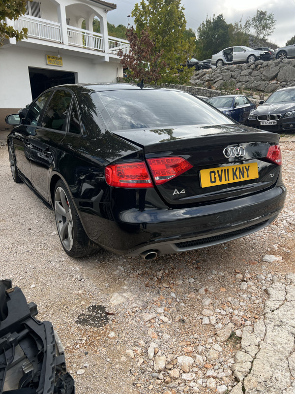 Audi a4 b8 2011 S line full dijelovi 2.7 tdi multitronic olufsen