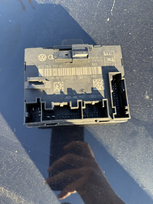 Elektronika struje vrata audi a4 b8 8t0 959 793 b n