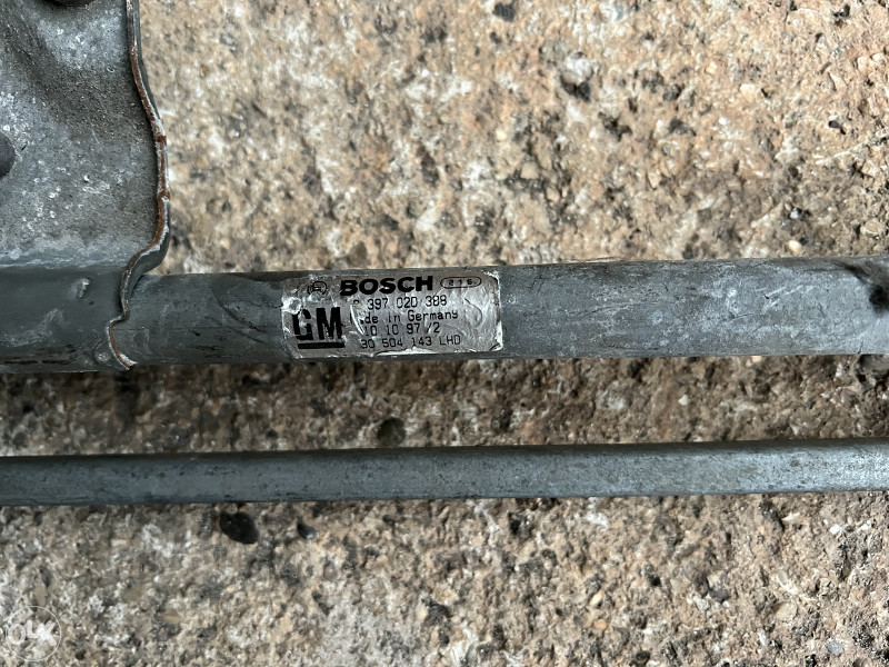 Prednje poluge brisaca opel vectra b 97 motor brisaca