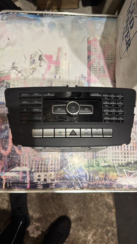 Multimedija navigacija mercedes ml gle w166 a1669004814