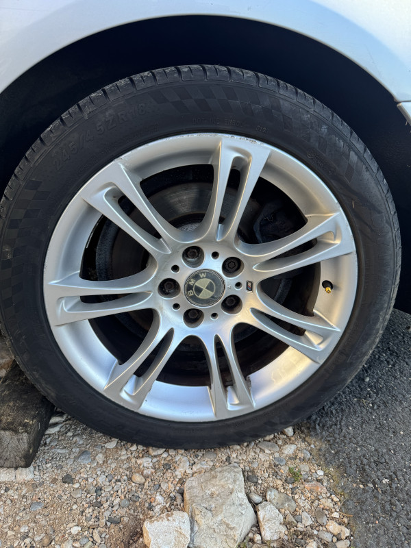 Felge i gume f10 f11 18ke 18 5x120 gume dot 23 245/45 18