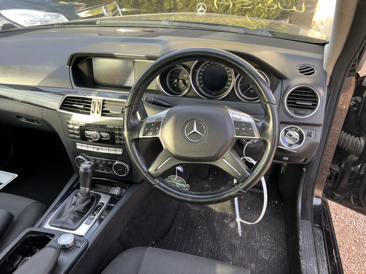 Mercedes c klasa w204 facelift dijelovi djelovi 2,2 om651 2012