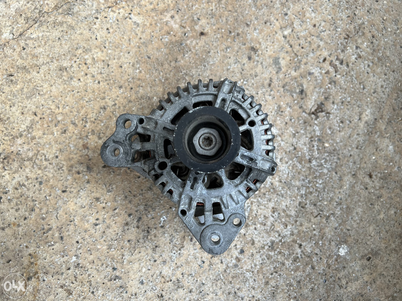 Alternator golf 5 1.4 benzin