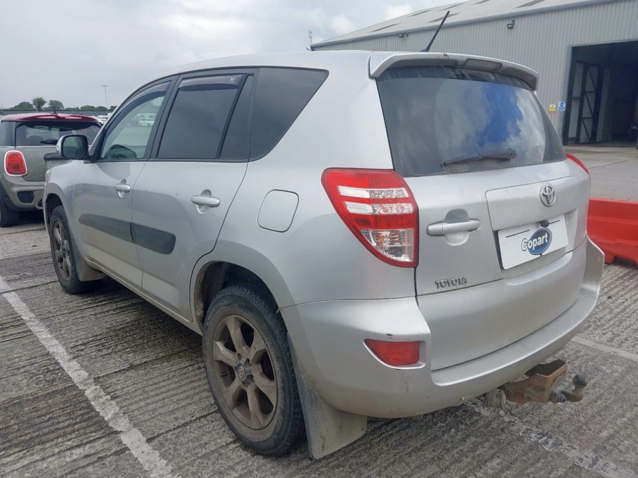 Toyota rav4 dijelovi djelovi 2011 2,2d saltung