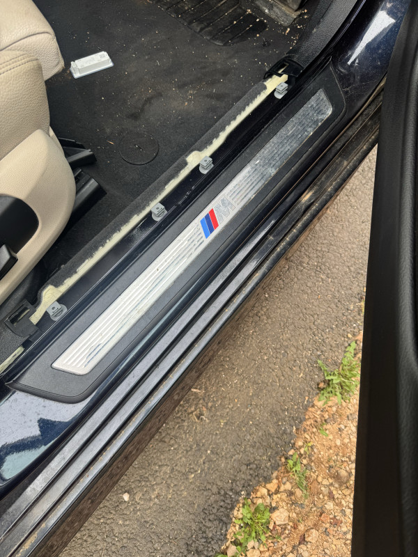 Lajsne vrata pragova bmw f10 m paket 2016 unutarnje