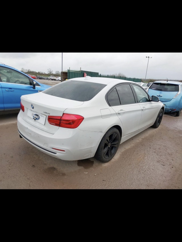Bmw 318i f30 dijelovi 2017 1.5i b38b15a facelift sport m