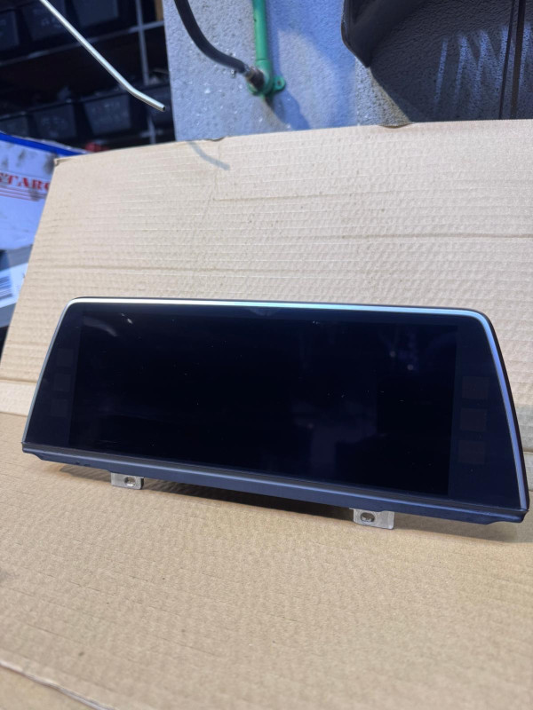 Ekran display navigacije bmw 7 g11 g12 cid 10.25 6805326