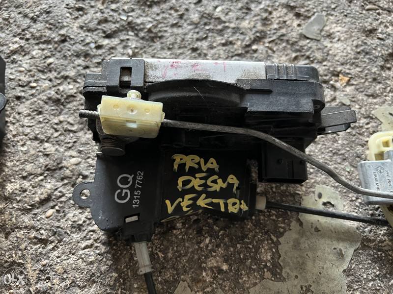 brave vrata opel vectra 2004 desna prva lijeva zadnja