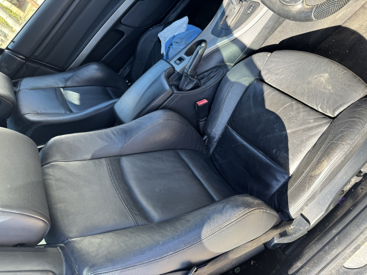 Bmw e93 dijelovi 320d n47 2012 cabrio m paket djelovi