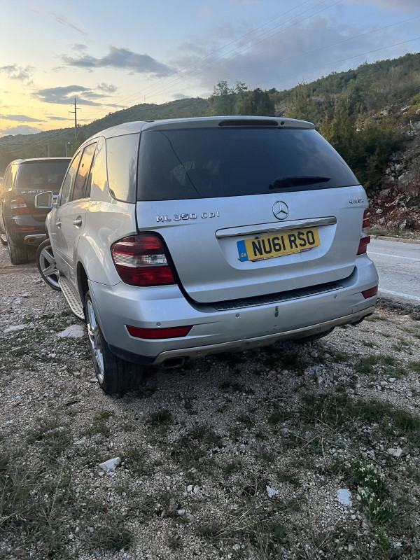 Mercedes ml w164 facelift 2011 dijelovi djelovi 350 cdi om642