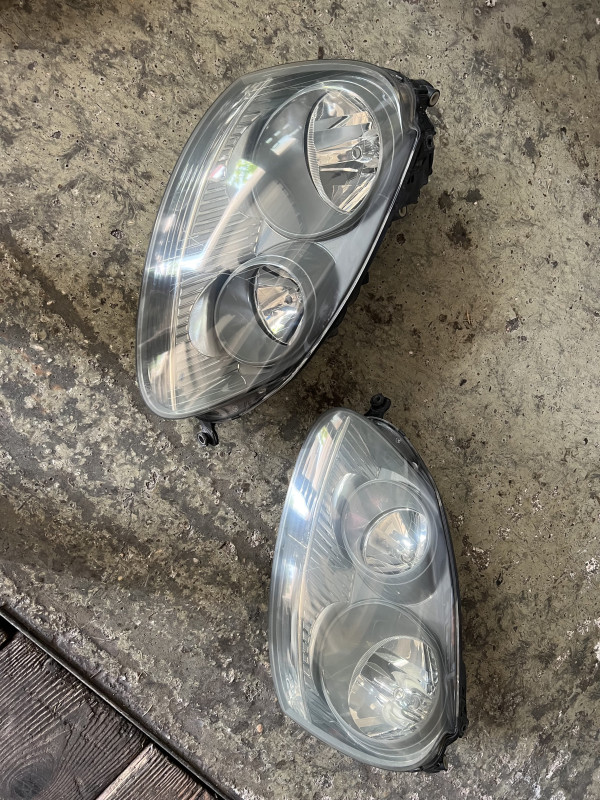 Far farovi golf 5 oba kao novo sve kopce ispravne