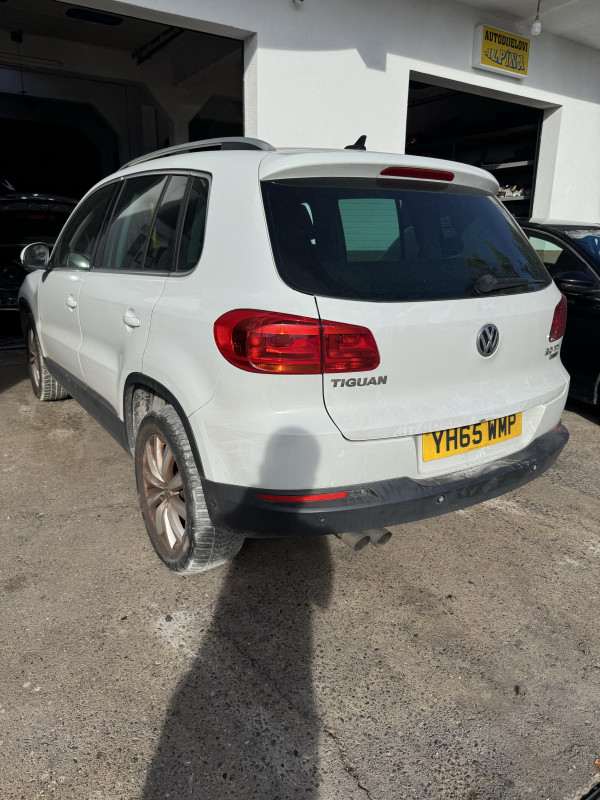Tiguan 2015 dijelovi djelovi 2.0 tdi cuv 4x4 saltung