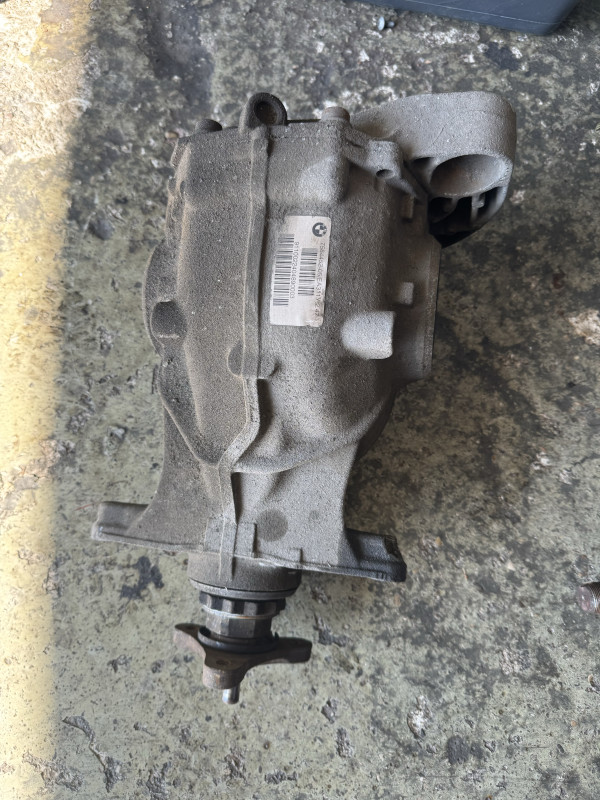 Zadnji diferencijal bmw f10 f10 n57 525d 530d 2,47 7584452