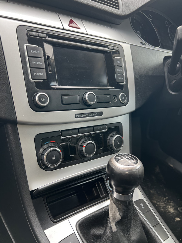 Passat b6 6 dijelovi djelovi 2.0 highline 2010 full 103kw tdi