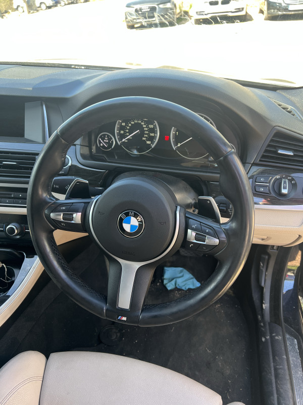 Bmw f10 facelift dijelovi 520d b47 2016 m paket full 100tkm