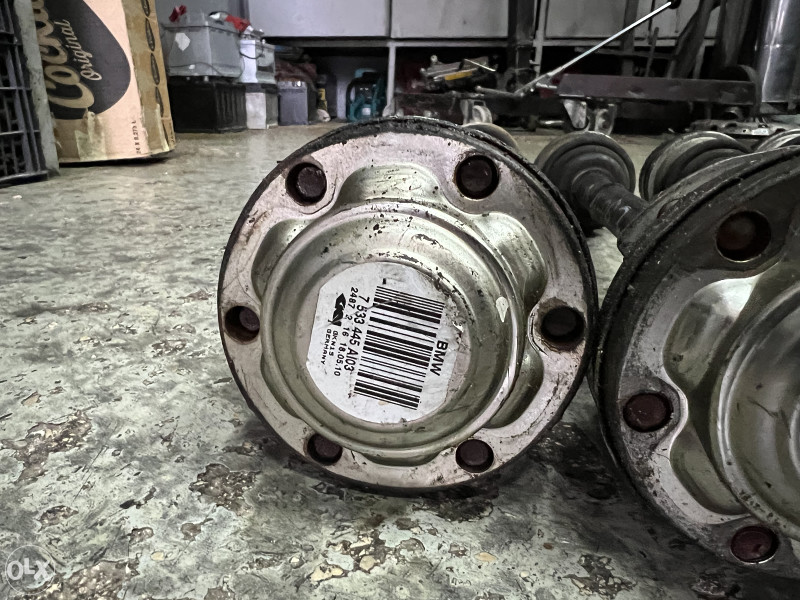 Zadnje polosovine bmw e90 e91 e92 e93 e87 vise kom